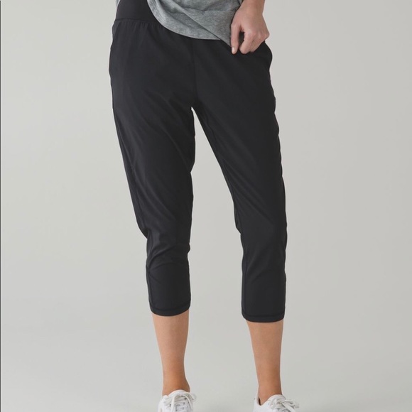 lululemon athletica Pants - Lululemon Tranquil Crop